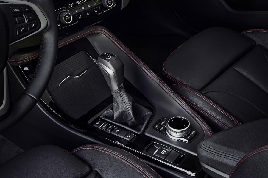  BMW X1 xDrive25i Sport Line 2015 года  (фото 31 из 36)